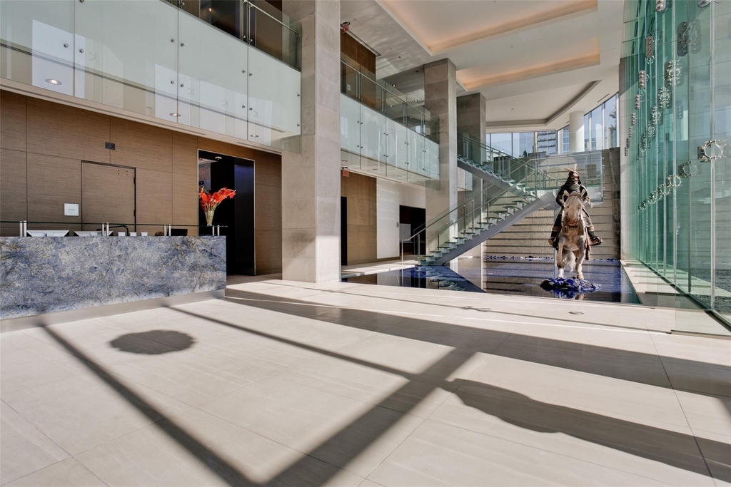2900 Mckinnon Street - Photo 1