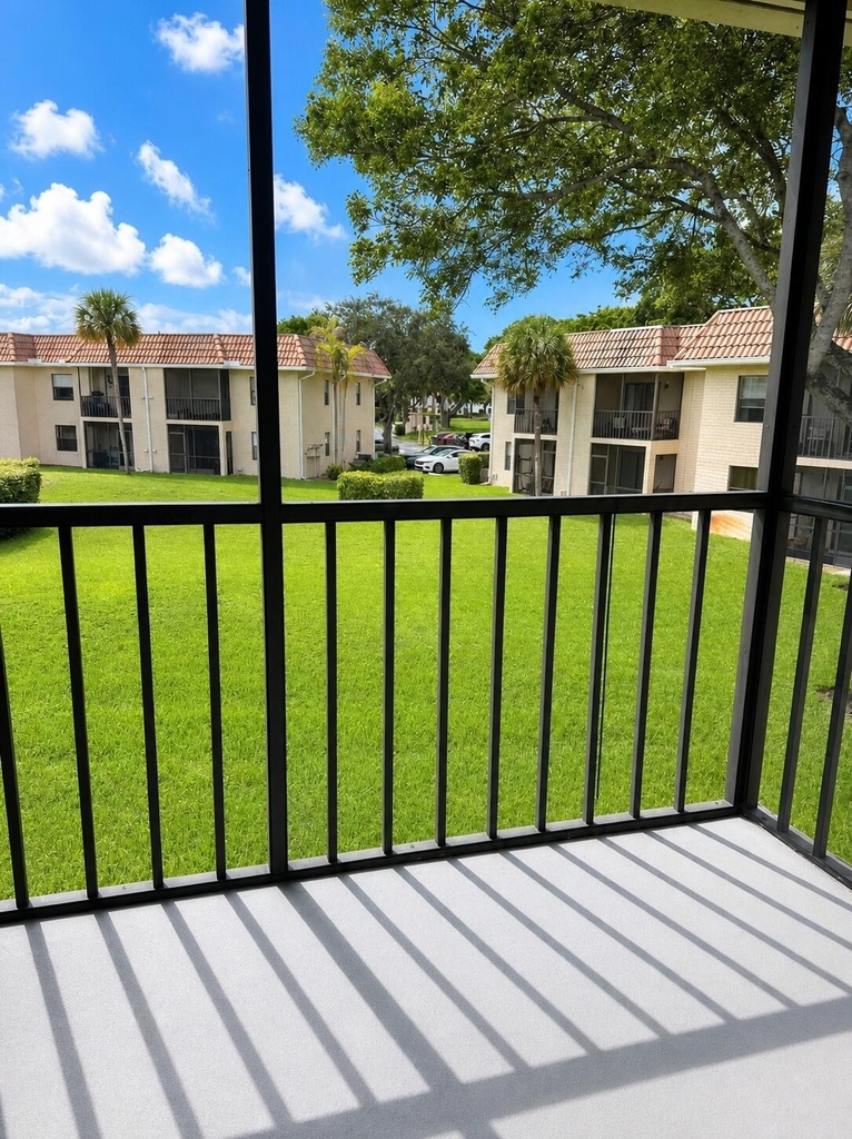 6716 Palmetto Circle S - Photo 9