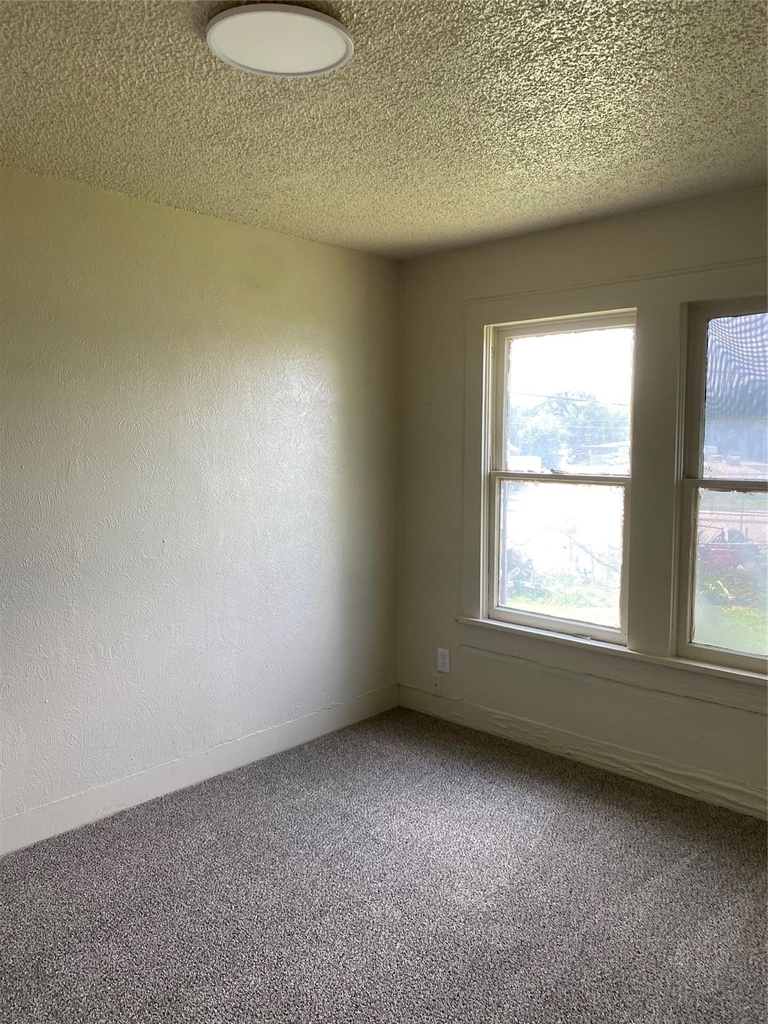 200 Marquette Avenue - Photo 12