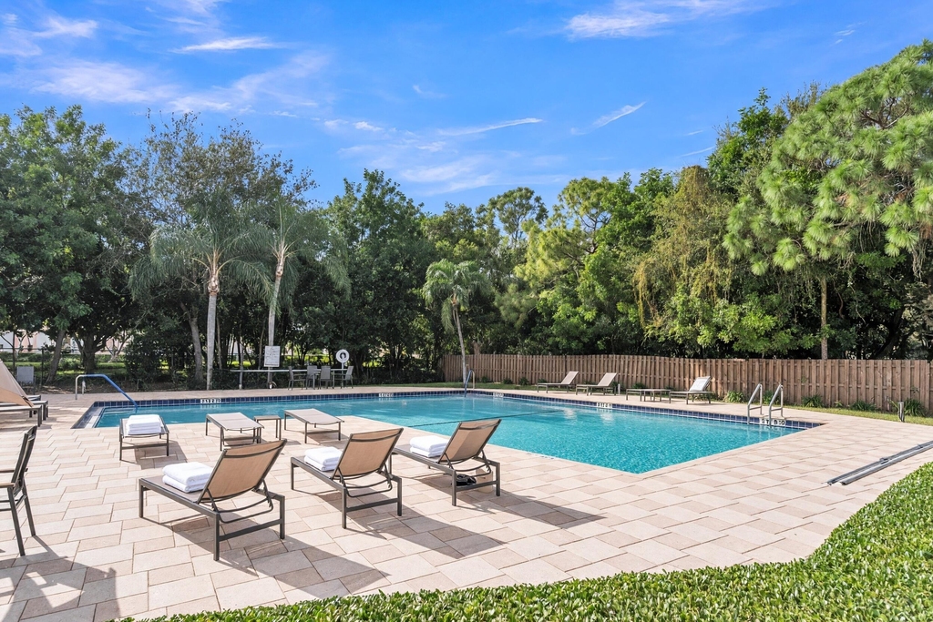 2800 Palmwood Terrace - Photo 8