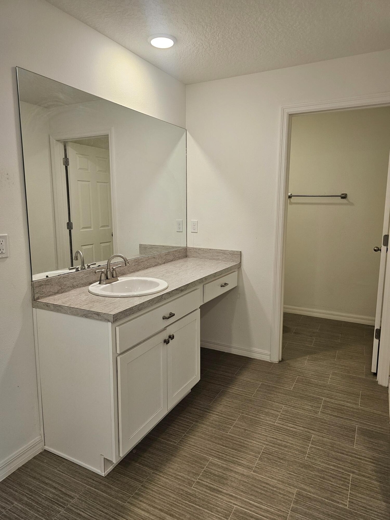 1465 Sw San Esteban Avenue - Photo 10