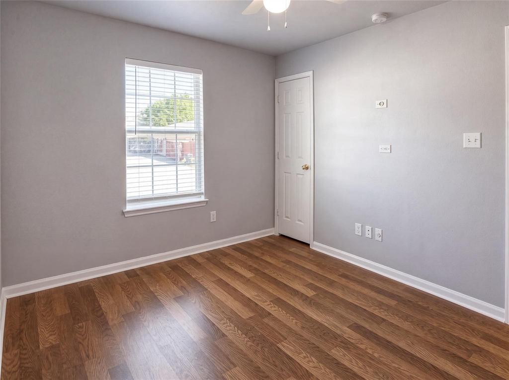2400 18th Street - Photo 12