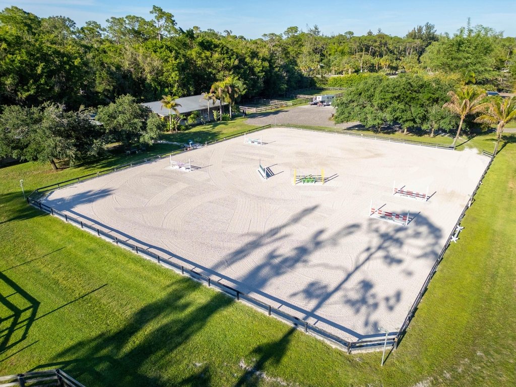 851 Hyde Park Road - Photo 10