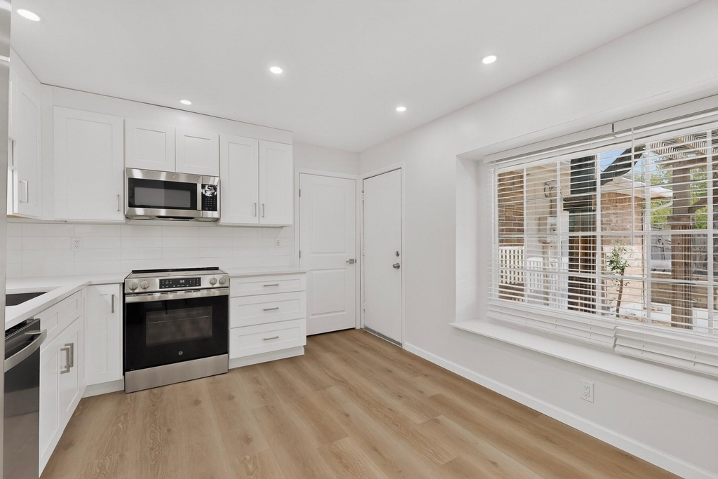 7904 Kodak Drive - Photo 15