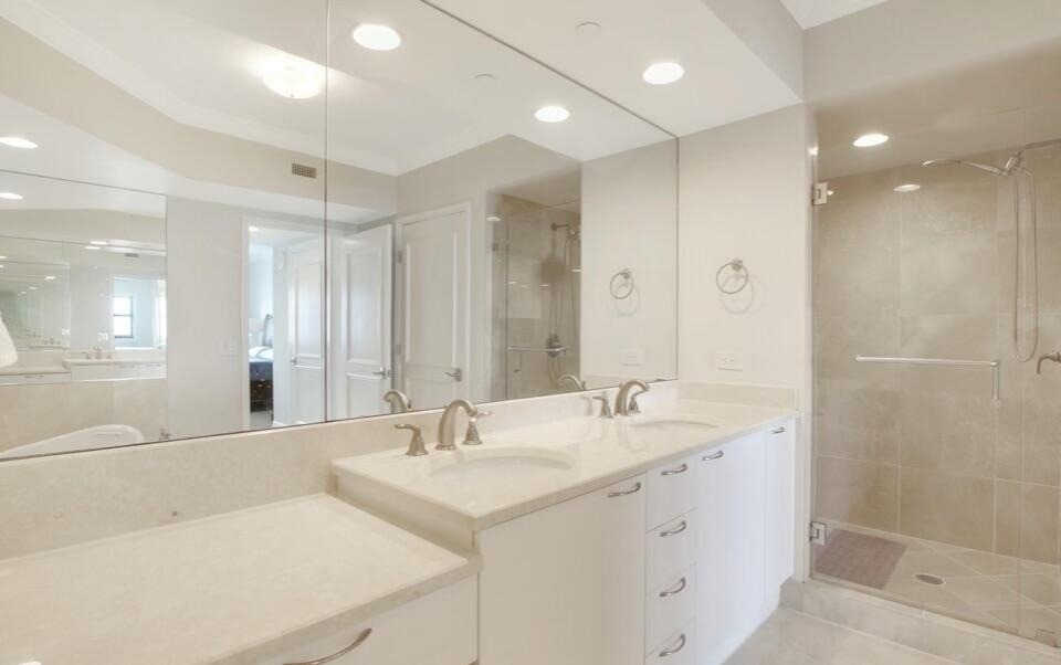 2640 Lake Shore Drive - Photo 14