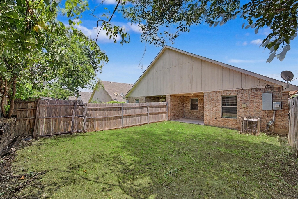 3126 Cherry Lane - Photo 23