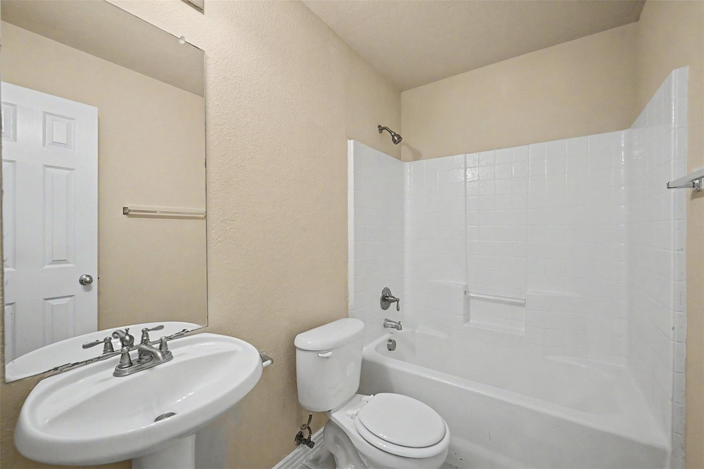 3126 Cherry Lane - Photo 15