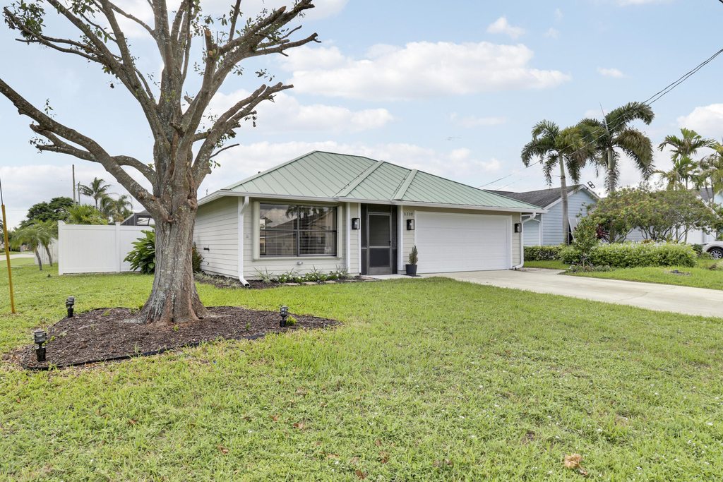 6208 Michael Street - Photo 35