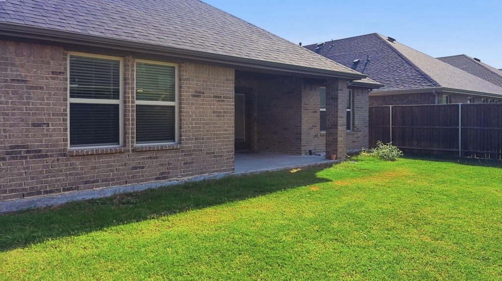 520 Winthrop Road - Photo 25