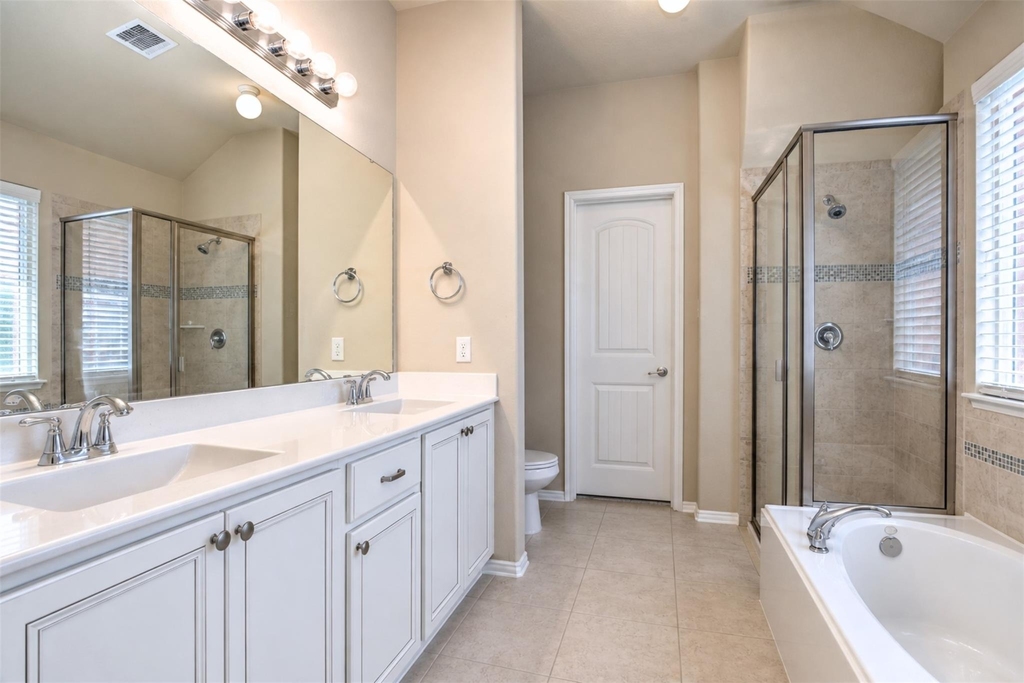 2805 Leslie Lane - Photo 10