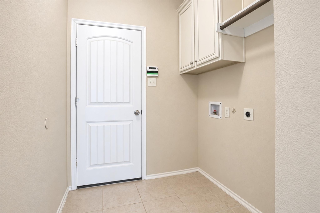 2805 Leslie Lane - Photo 14