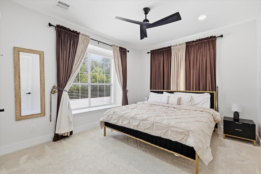 1106 Bridgeway Lane - Photo 32