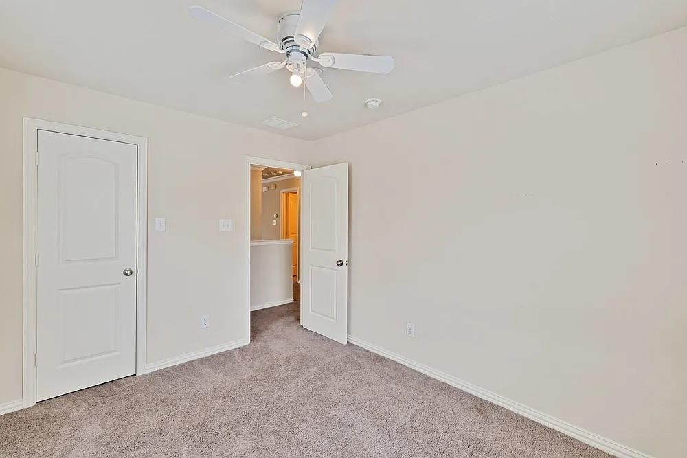 7913 Hannah Street - Photo 4