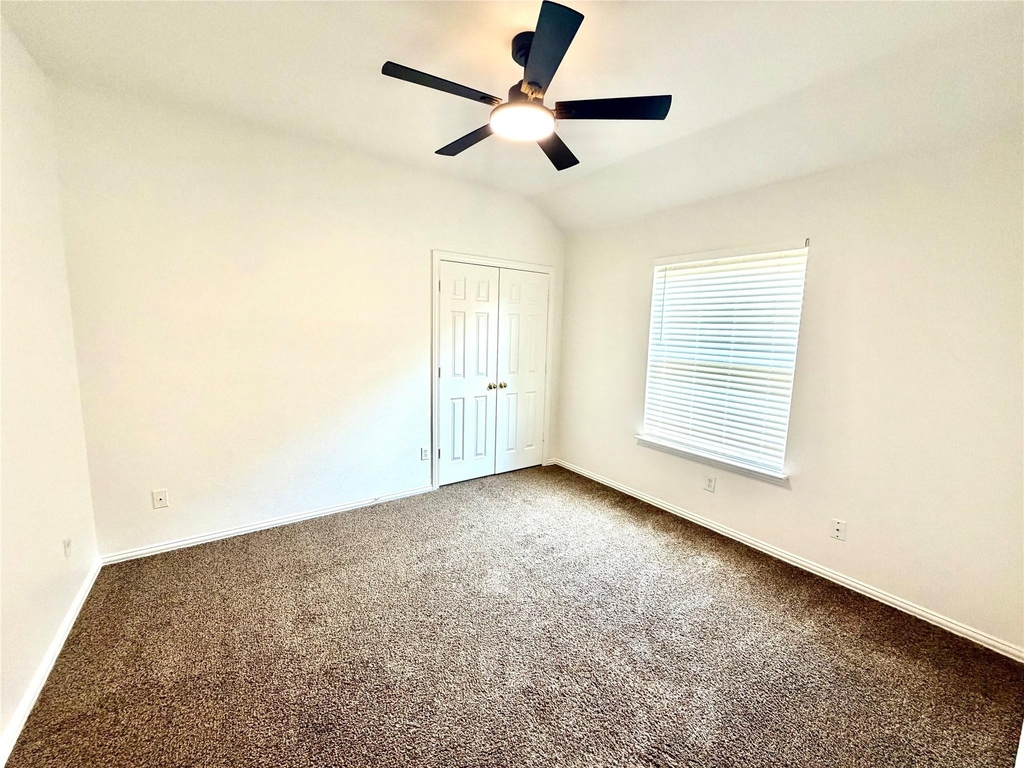 1584 Meadowview - Photo 25