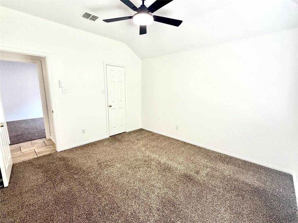 1584 Meadowview - Photo 23