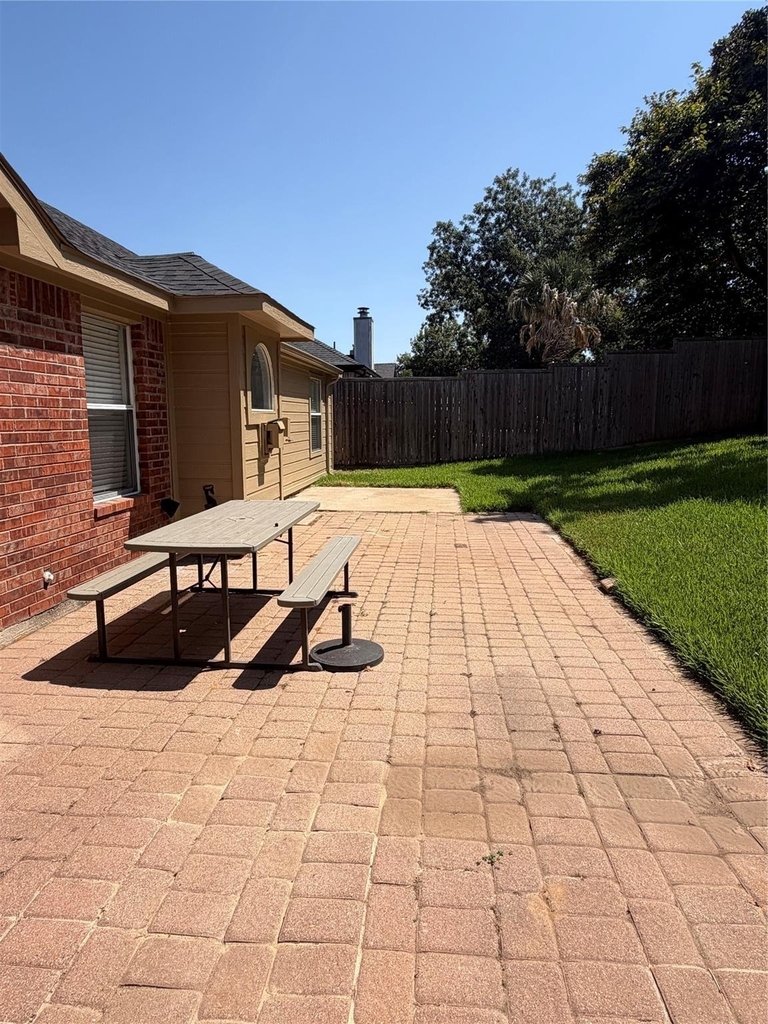 1584 Meadowview - Photo 29