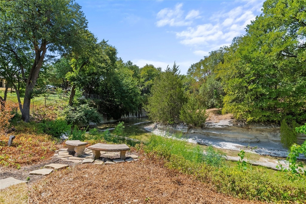 7105 Winding Creek Road - Photo 31