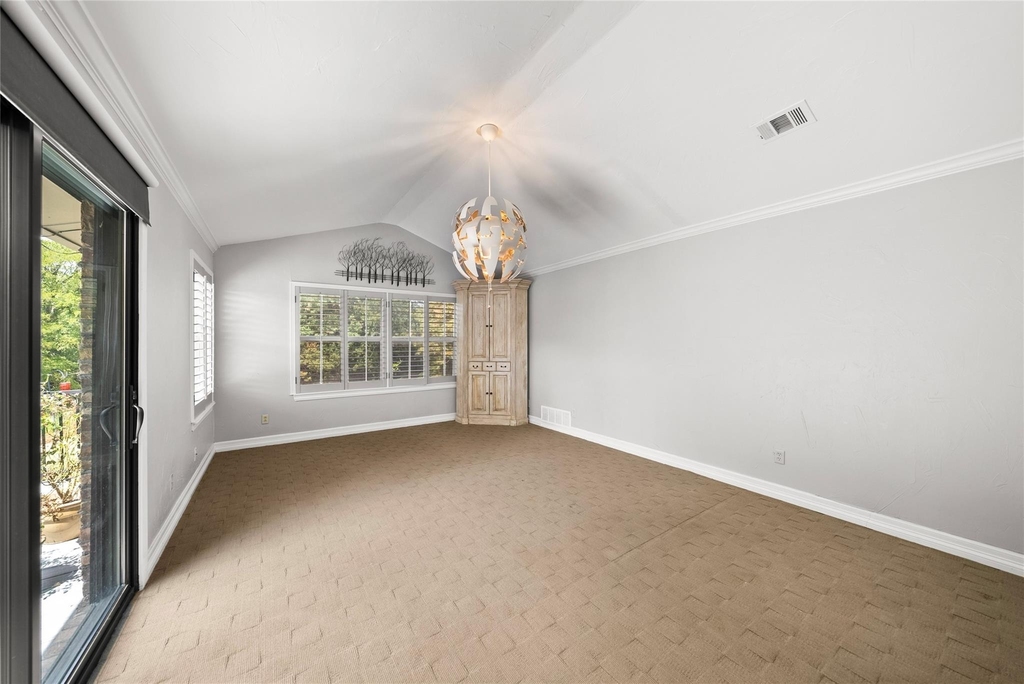7105 Winding Creek Road - Photo 12