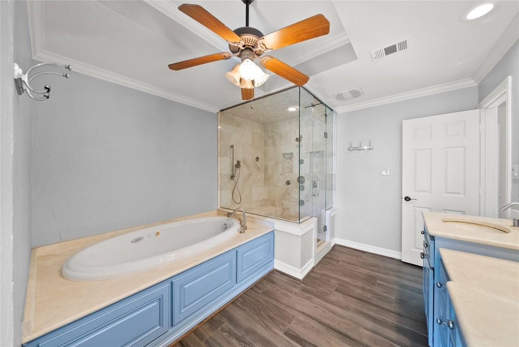 7105 Winding Creek Road - Photo 15