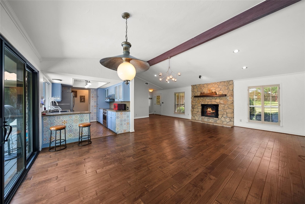 7105 Winding Creek Road - Photo 6