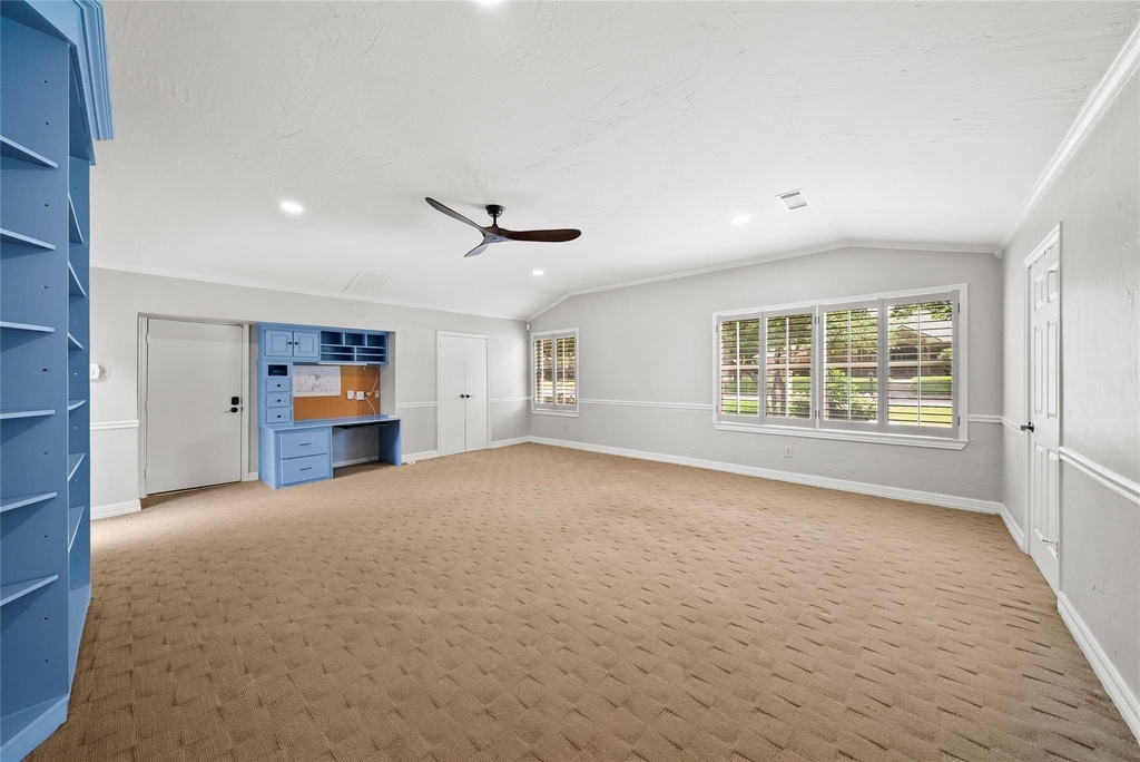7105 Winding Creek Road - Photo 20