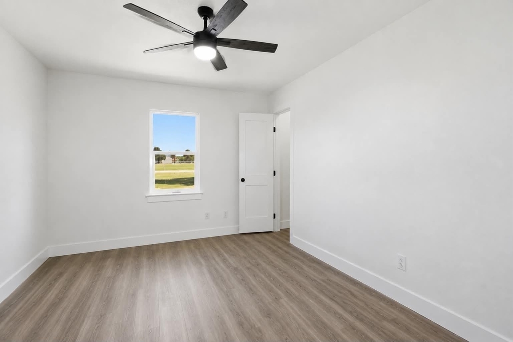 141 Southfork Drive - Photo 28