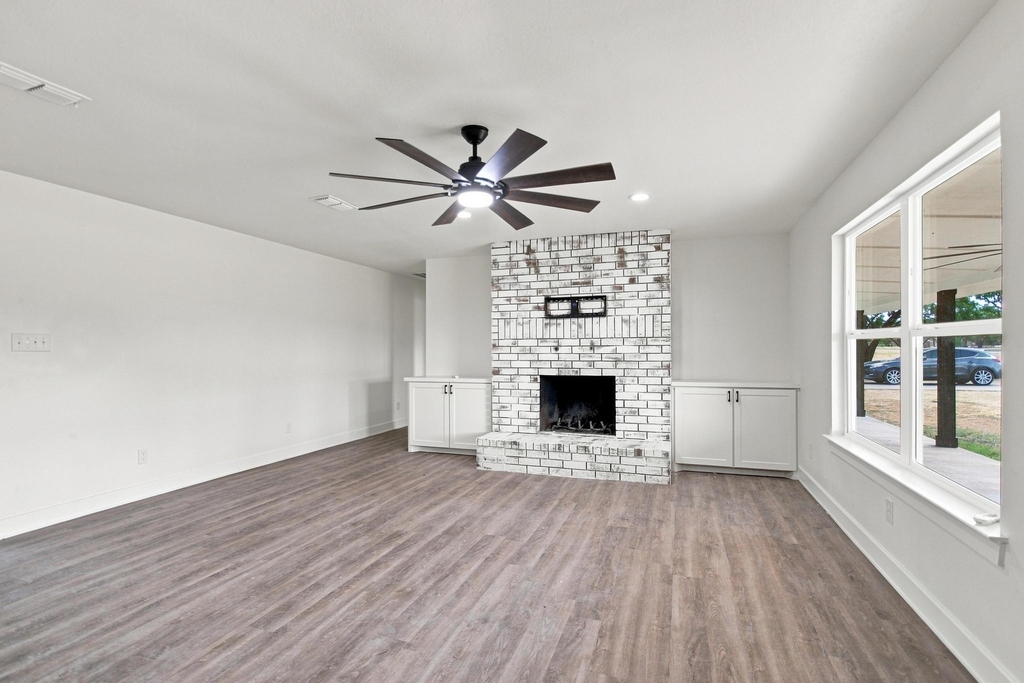 141 Southfork Drive - Photo 3