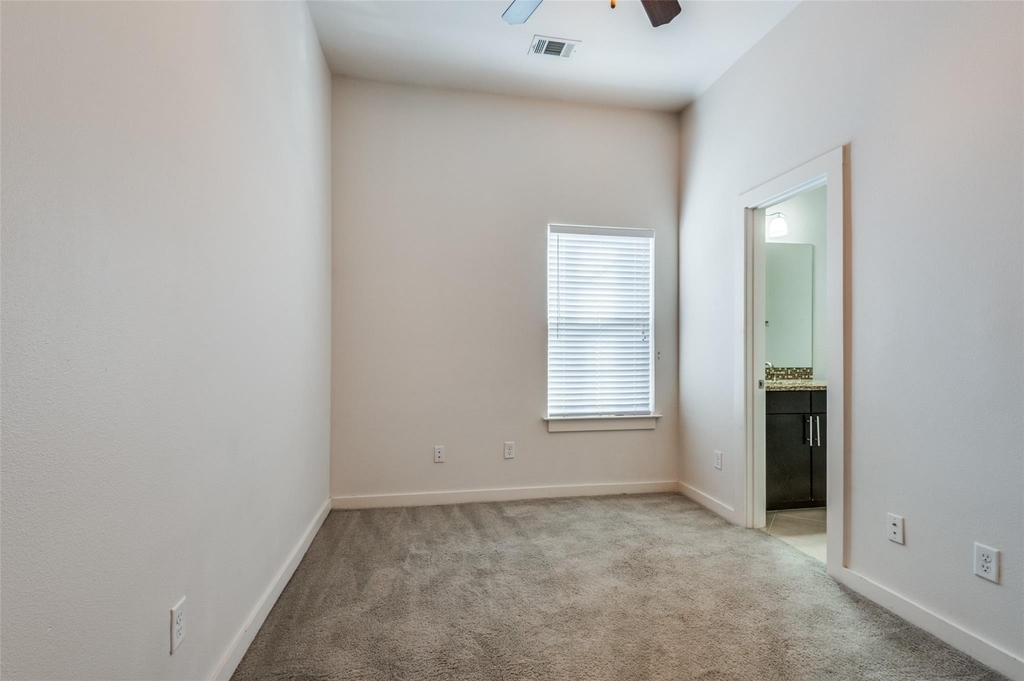 3200 Ross Avenue - Photo 19
