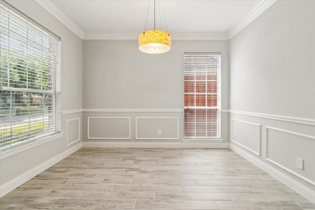 4661 Baldwin Lane - Photo 2