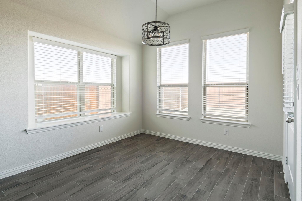 6225 Sutton Fields Trail - Photo 11