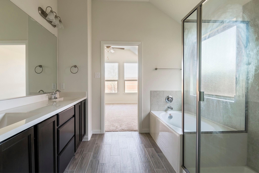 6225 Sutton Fields Trail - Photo 16