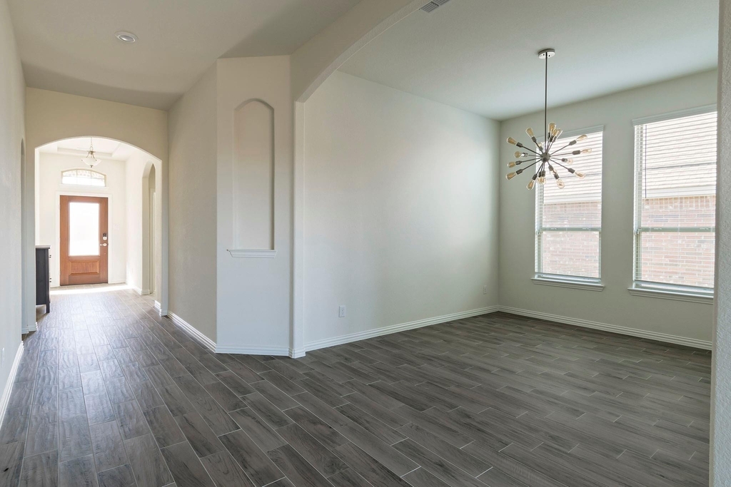 6225 Sutton Fields Trail - Photo 3