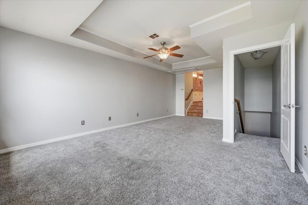 4020 Mediterranean Street - Photo 35