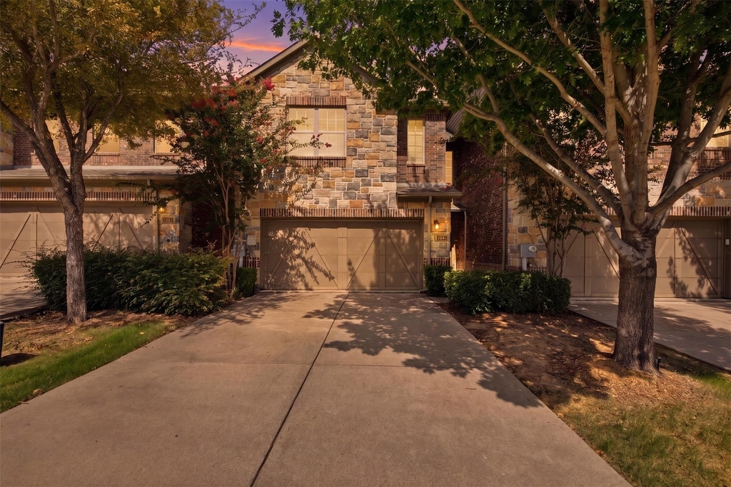 2649 Jackson Drive - Photo 2