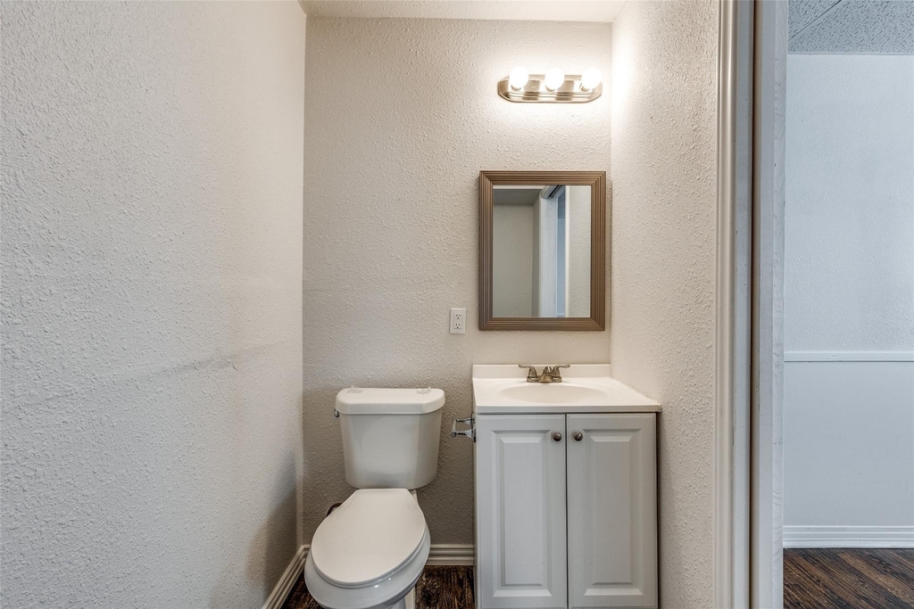 4256 Standish Road - Photo 15