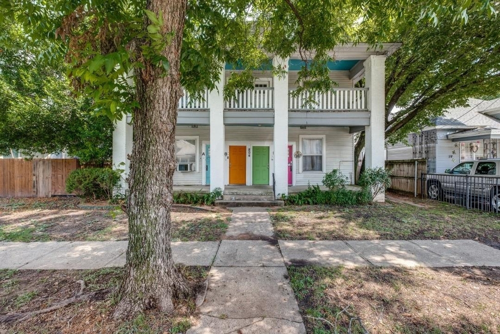 804 Sunset Avenue - Photo 0