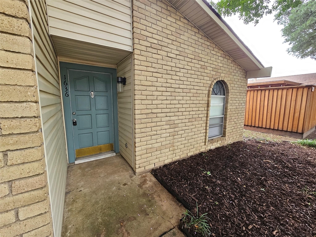 1636 Cumberland Trail - Photo 3