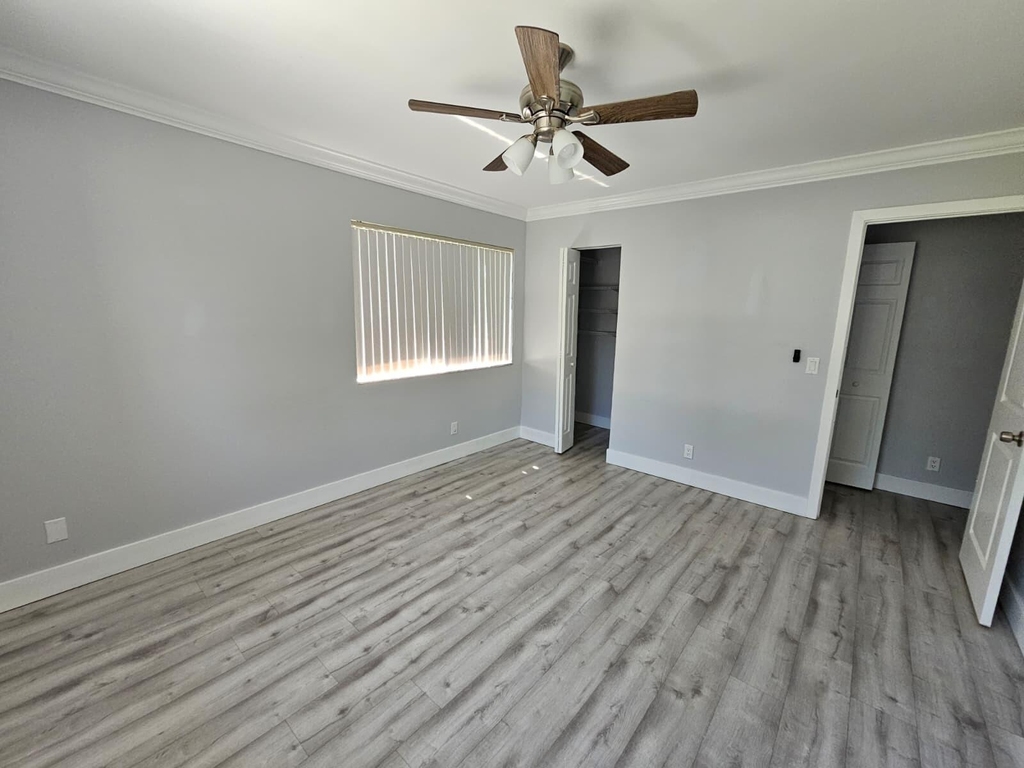 2148 Sherwood Forest Boulevard - Photo 22