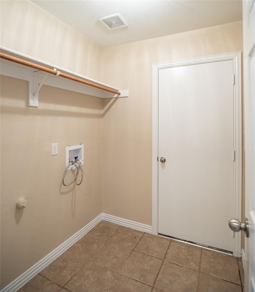 5516 Amber Way - Photo 16