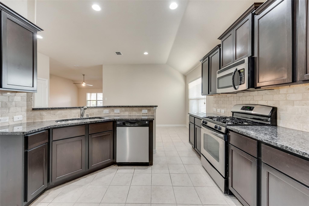 3456 Twin Pines Drive - Photo 4