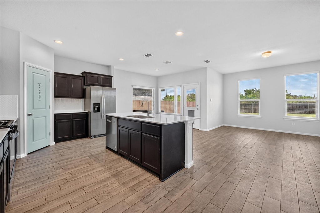 8812 Russano Road - Photo 8