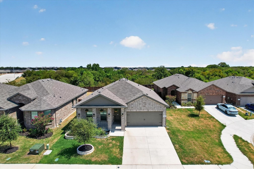 8812 Russano Road - Photo 3
