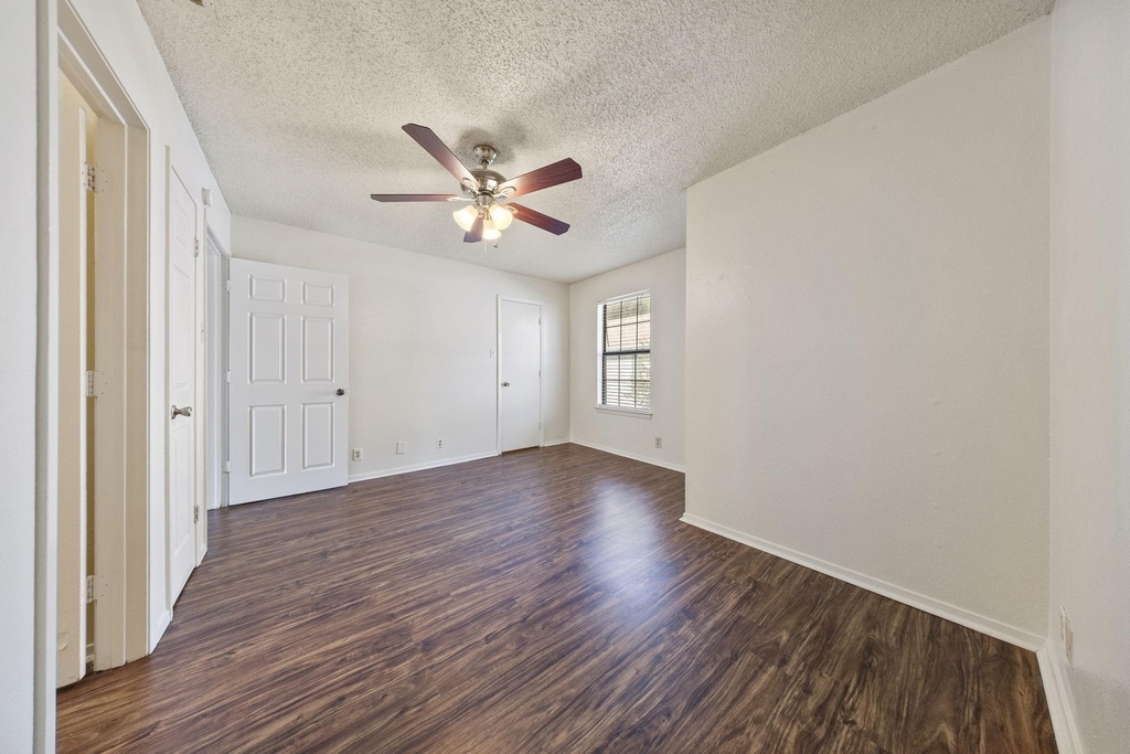 929 W Hickory Street - Photo 19