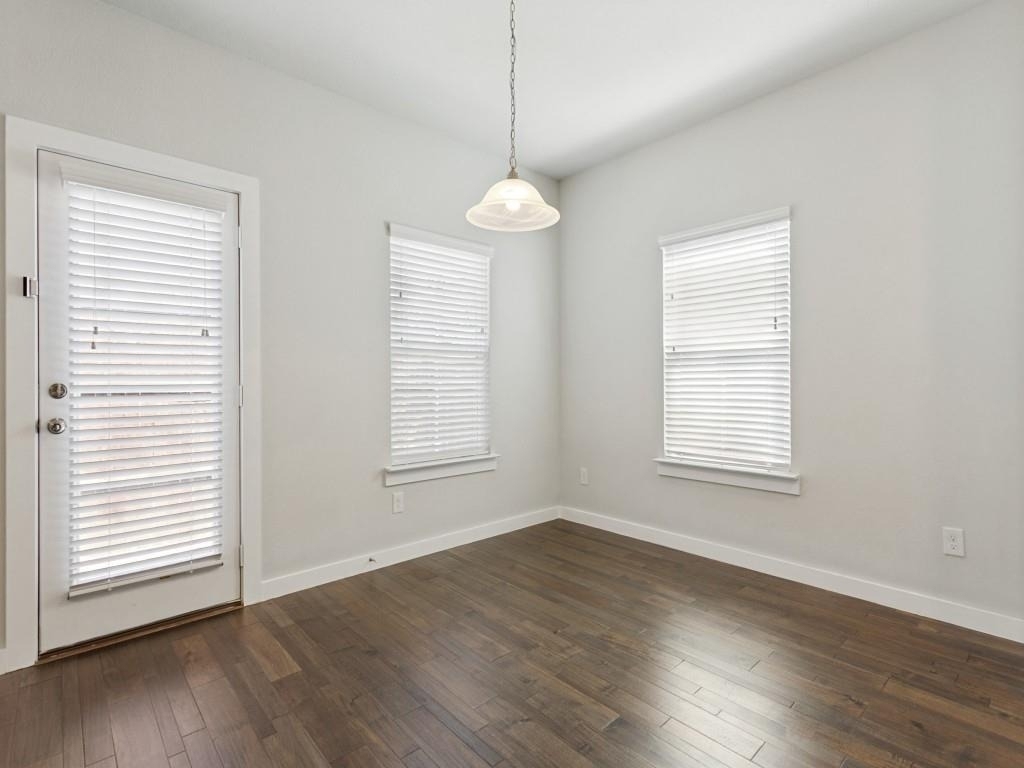 2201 Paxton Way - Photo 13