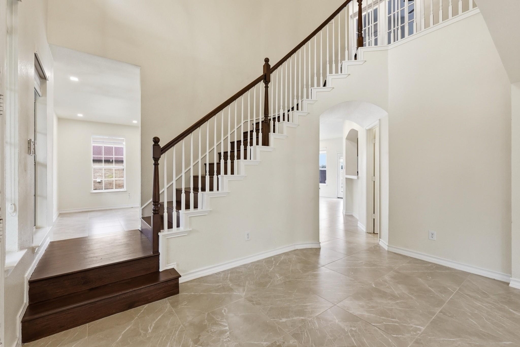 3705 Menard Drive - Photo 5