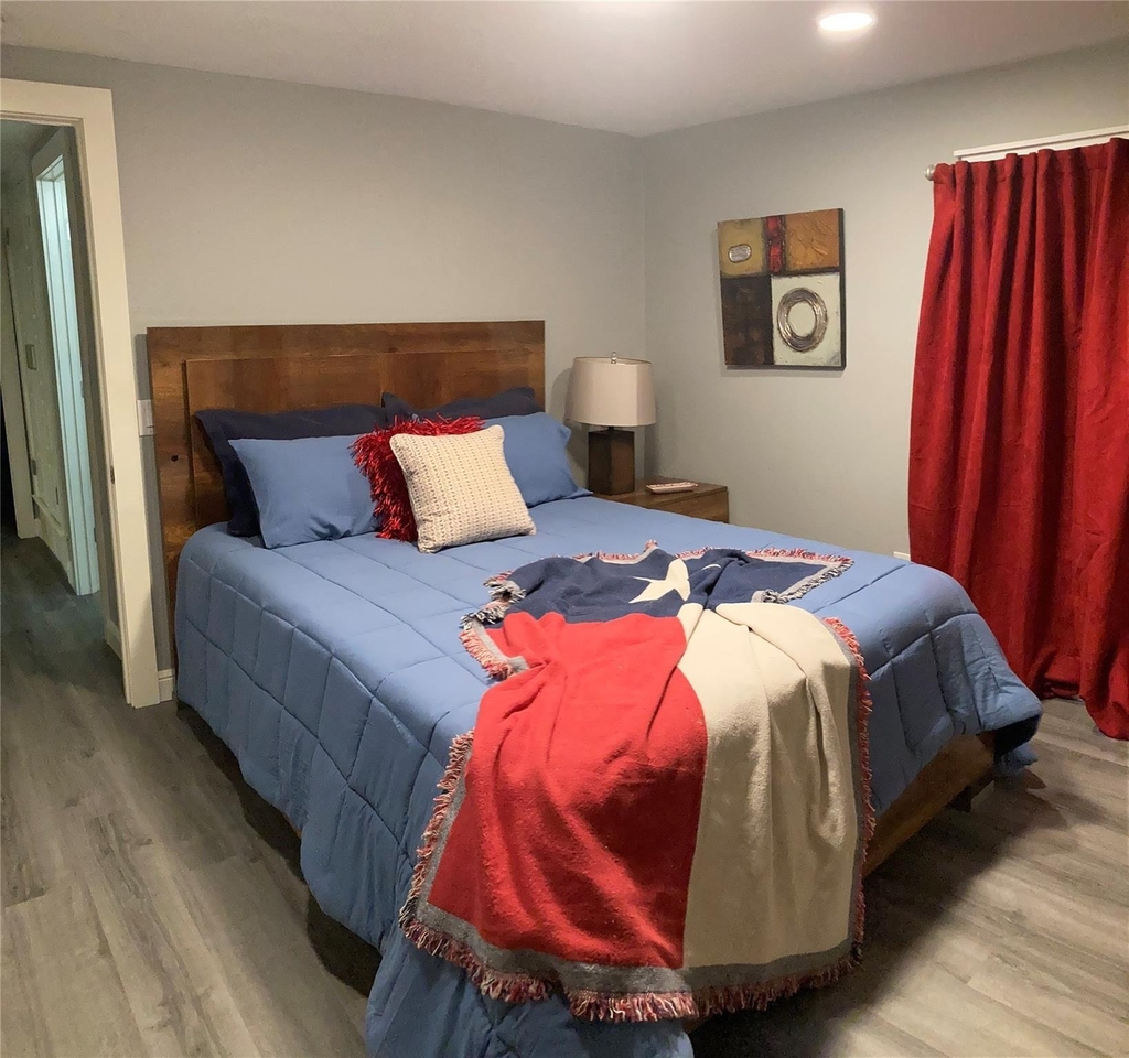 936 Jean Street - Photo 11