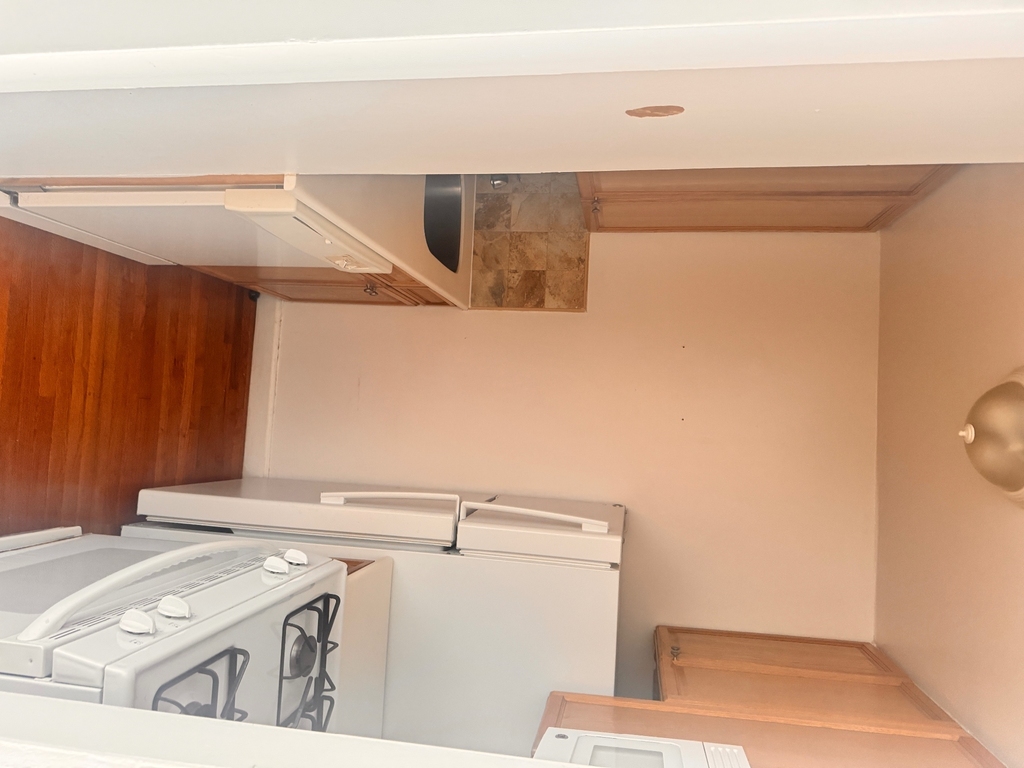 16-70 Bell Boulevard - Photo 5