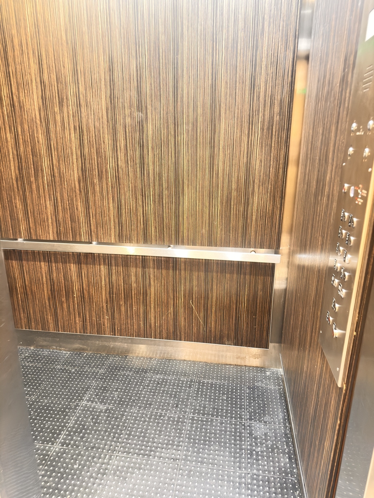 16-66 Bell Boulevard - Photo 3