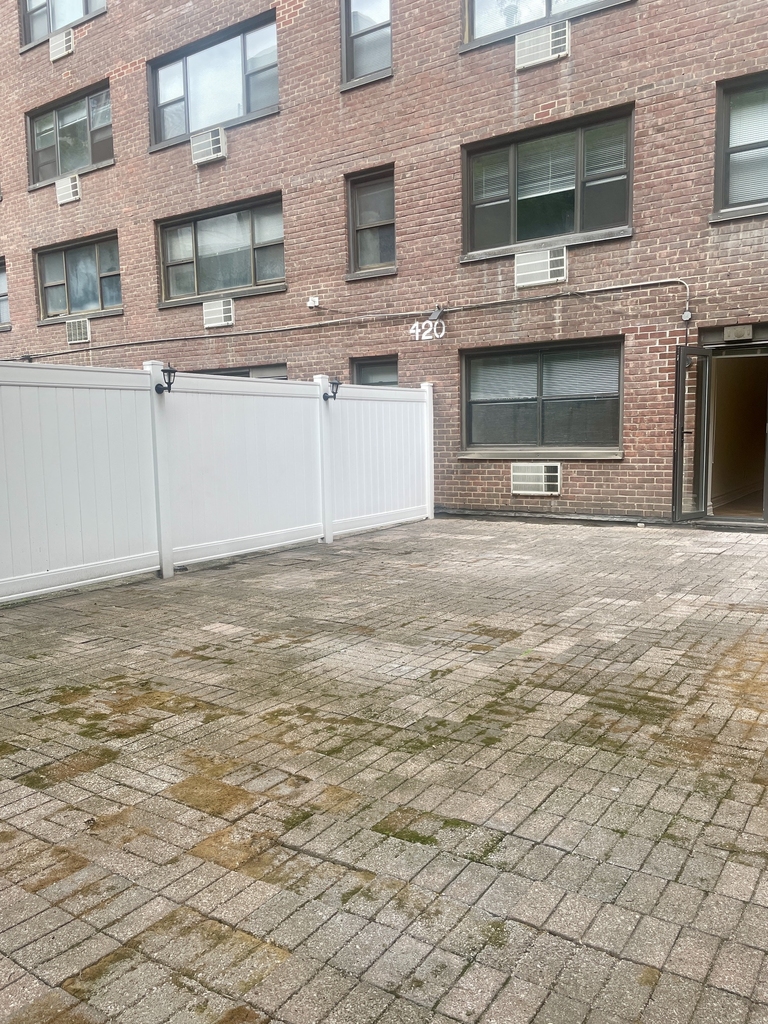  East 79th Street - Photo 3