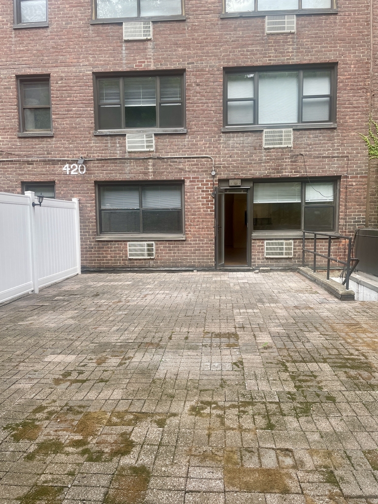  East 79th Street - Photo 1